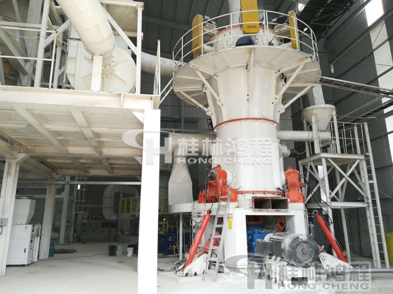 800目煅燒高嶺土立式磨機 HLMX1300超細立磨800目煅燒高嶺土立式磨機